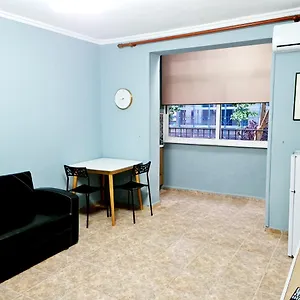Appartamento 2v1 - 21 Dhjetori Am, Tirana