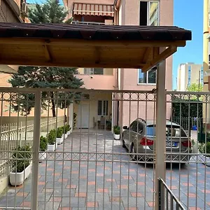 S&f Centre Apartament Tirana
