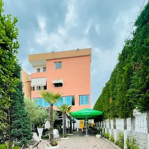 Appartamento Bajovah & Restaurant, Tirana